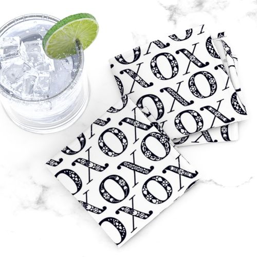 HOME_GOOD_COCKTAIL_NAPKIN