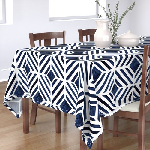 HOME_GOOD_RECTANGULAR_TABLE_CLOTH