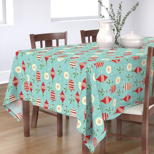 HOME_GOOD_RECTANGULAR_TABLE_CLOTH