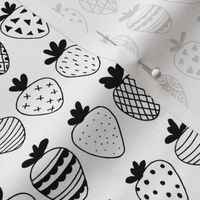 Farmers market summer strawberry fruit hearts print black and white