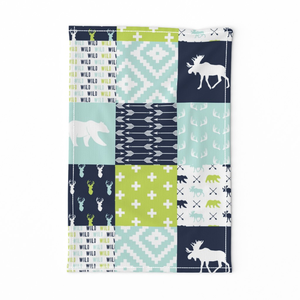 Bear creek patchwork || buck print