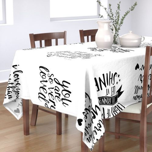 HOME_GOOD_RECTANGULAR_TABLE_CLOTH