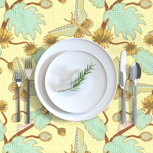 HOME_GOOD_RECTANGULAR_TABLE_CLOTH