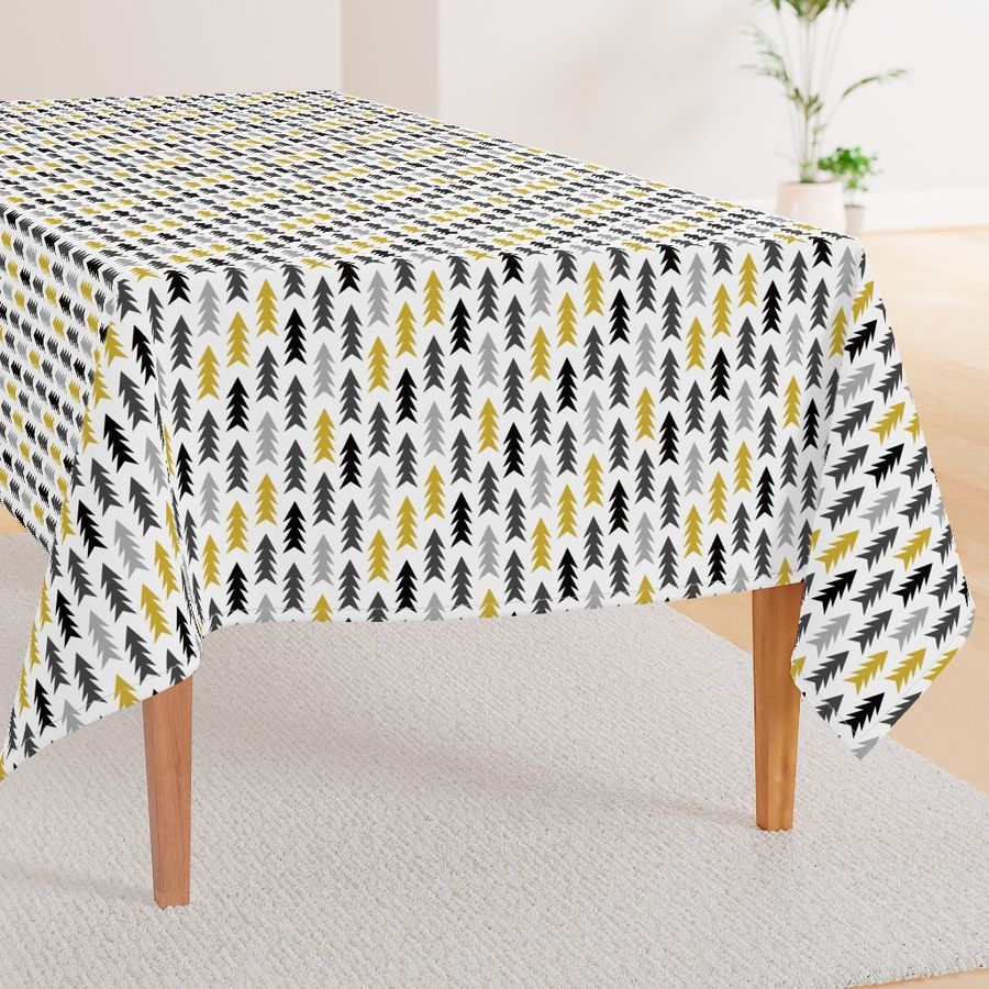 HOME_GOOD_RECTANGULAR_TABLE_CLOTH