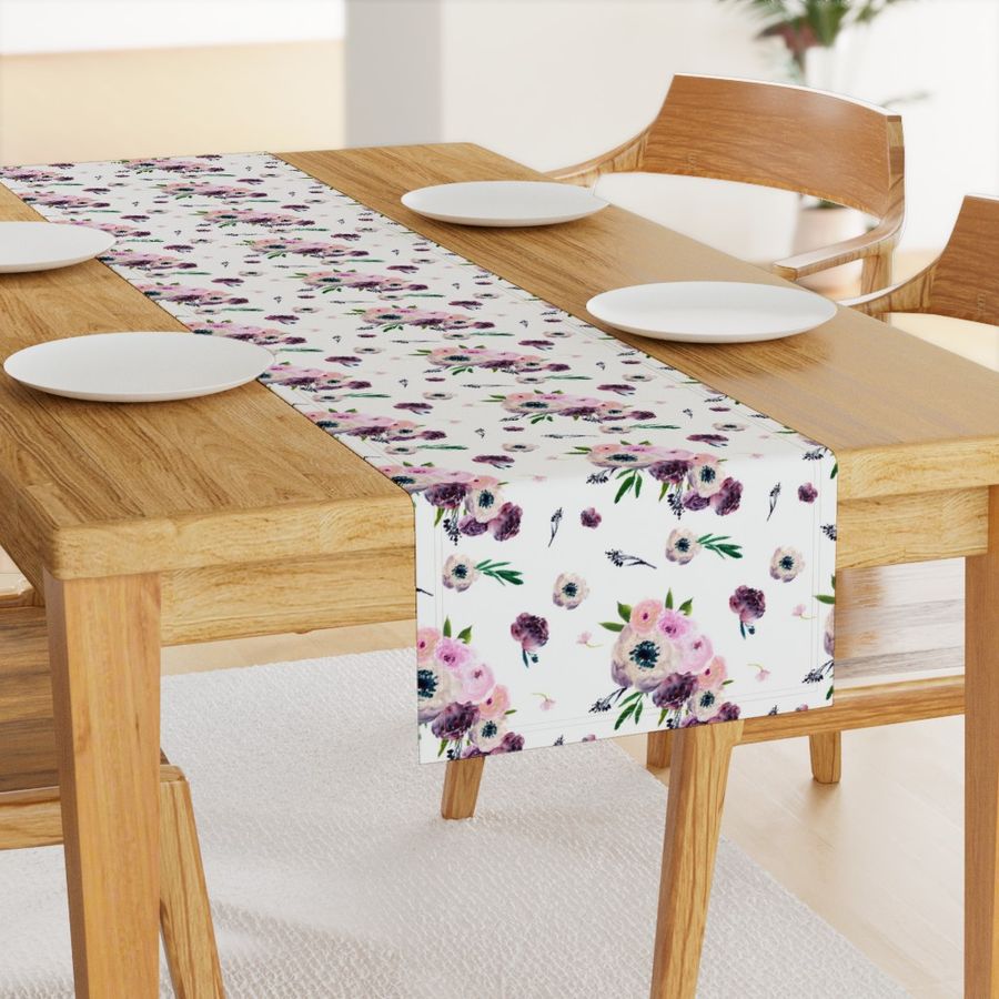 HOME_GOOD_TABLE_RUNNER