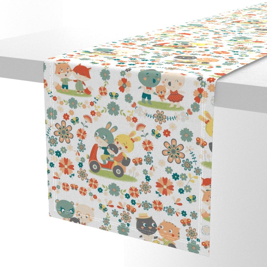 HOME_GOOD_TABLE_RUNNER