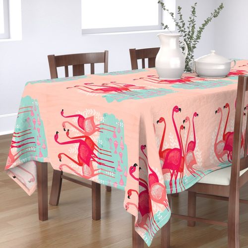 HOME_GOOD_RECTANGULAR_TABLE_CLOTH