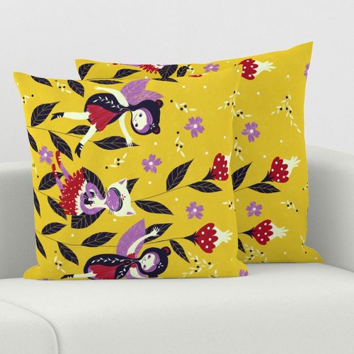 HOME_GOOD_SQUARE_THROW_PILLOW