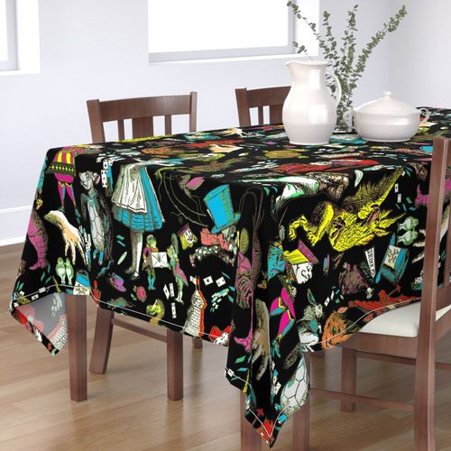 HOME_GOOD_RECTANGULAR_TABLE_CLOTH