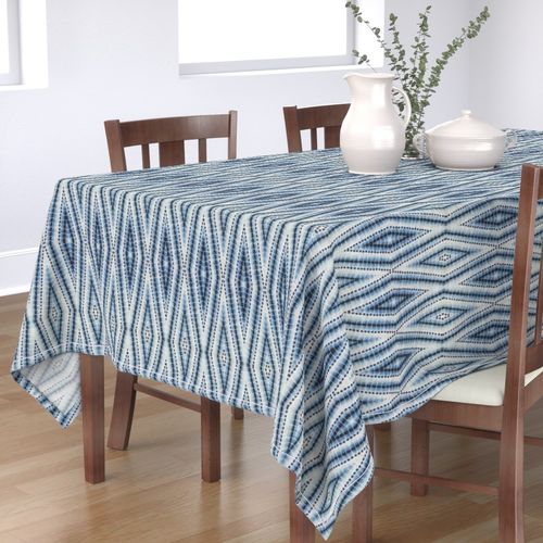 HOME_GOOD_RECTANGULAR_TABLE_CLOTH