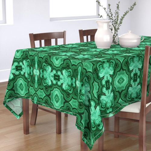 HOME_GOOD_RECTANGULAR_TABLE_CLOTH