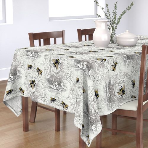 HOME_GOOD_RECTANGULAR_TABLE_CLOTH