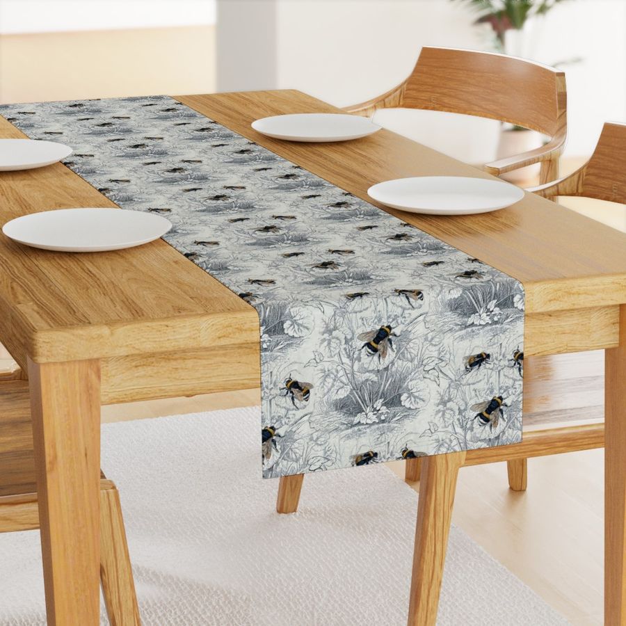 HOME_GOOD_TABLE_RUNNER