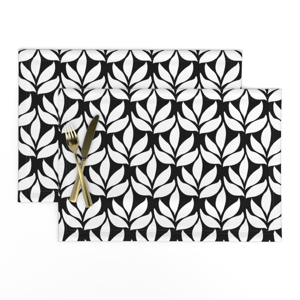 Leaf texture fabric - lg white-BLACK