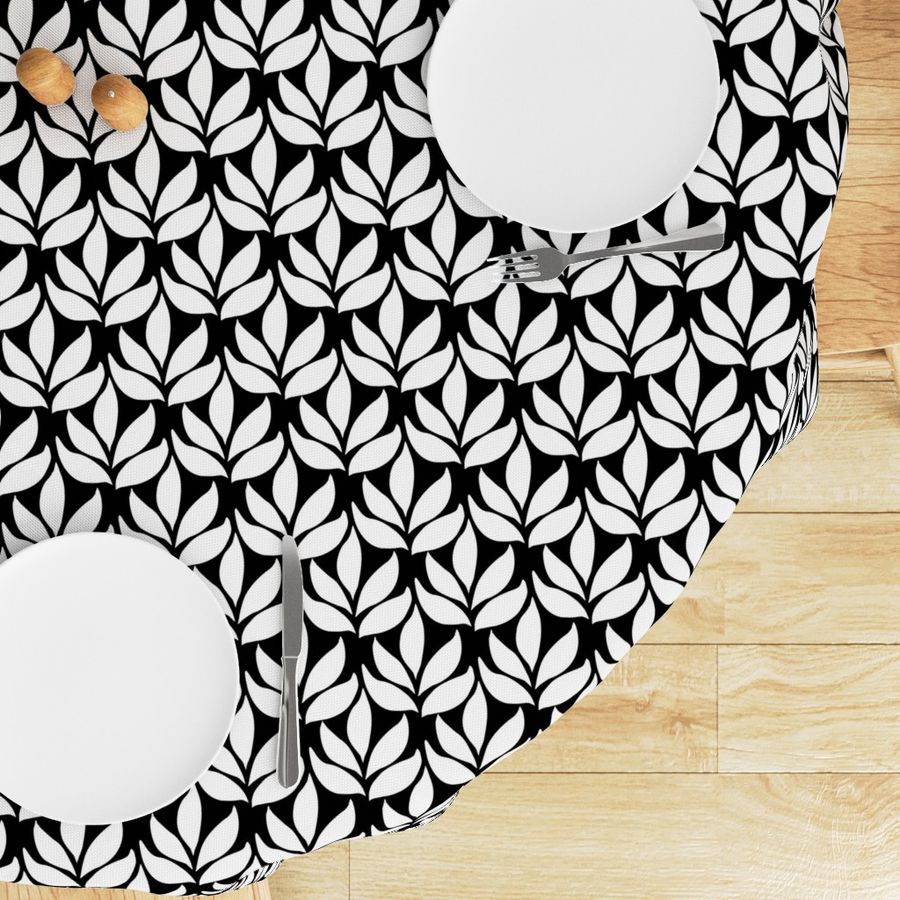 HOME_GOOD_ROUND_TABLE_CLOTH