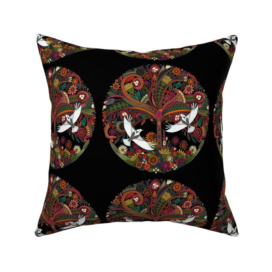 HOME_GOOD_SQUARE_THROW_PILLOW