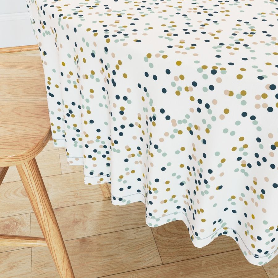 HOME_GOOD_ROUND_TABLE_CLOTH