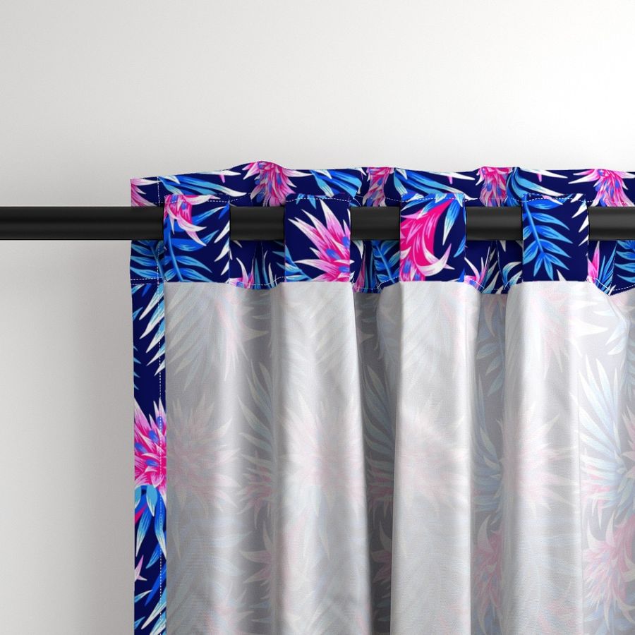 HOME_GOOD_CURTAIN_PANEL