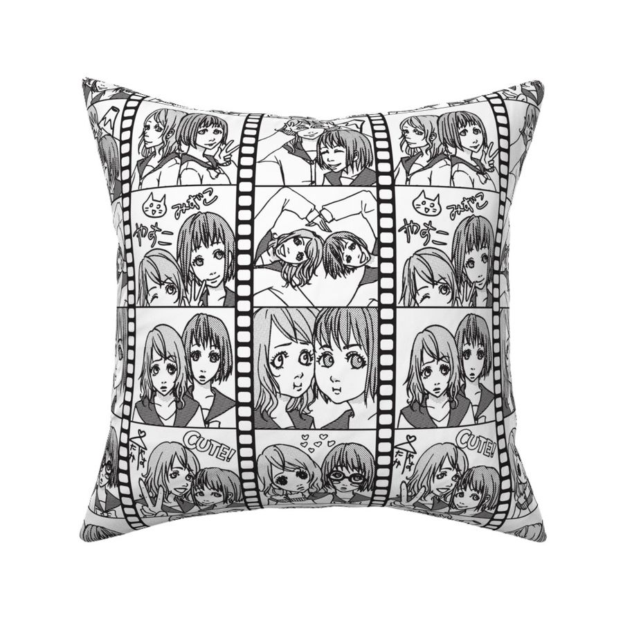 HOME_GOOD_SQUARE_THROW_PILLOW