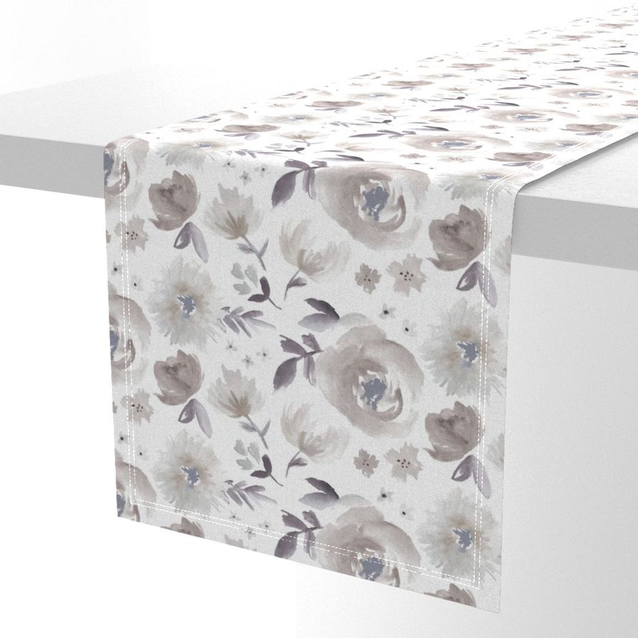 HOME_GOOD_TABLE_RUNNER