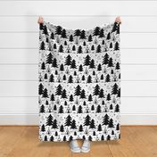 Camping adventure pattern - Black and white