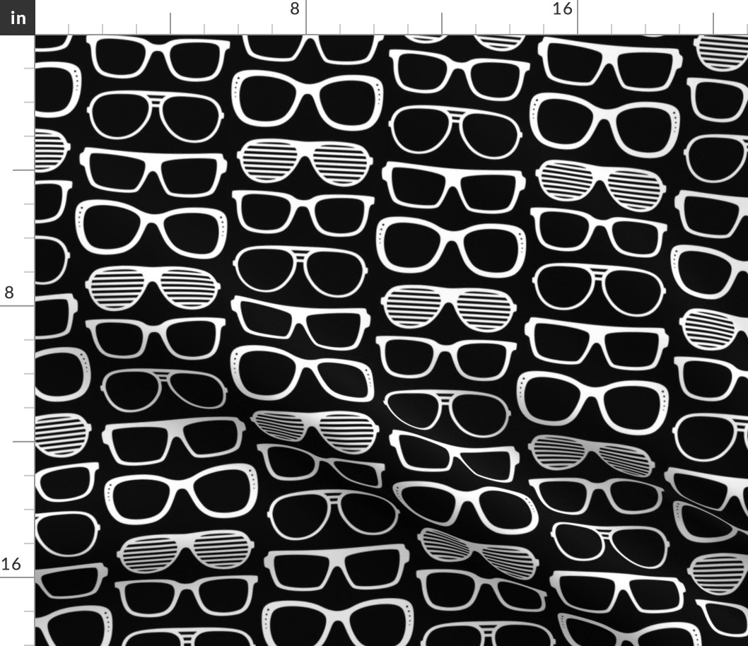 sunglasses LG reversed » black + white no.2