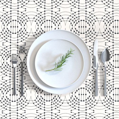 HOME_GOOD_RECTANGULAR_TABLE_CLOTH