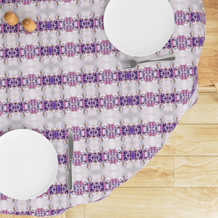 HOME_GOOD_ROUND_TABLE_CLOTH