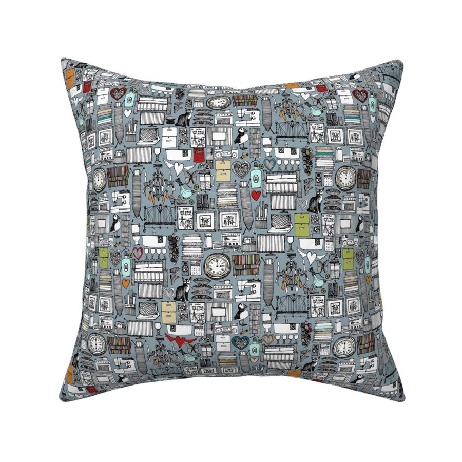 HOME_GOOD_SQUARE_THROW_PILLOW