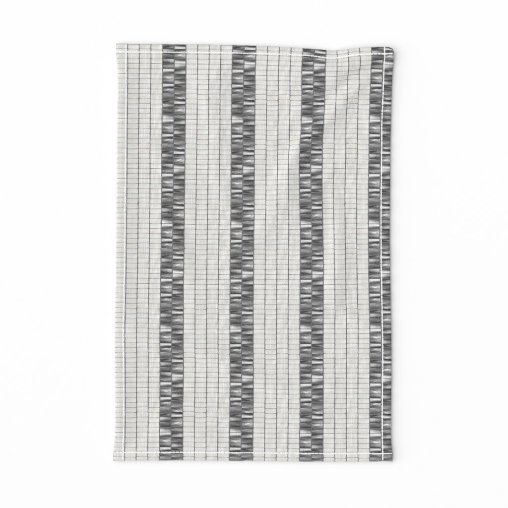 Wampum Stripe Gray Pearl 300L