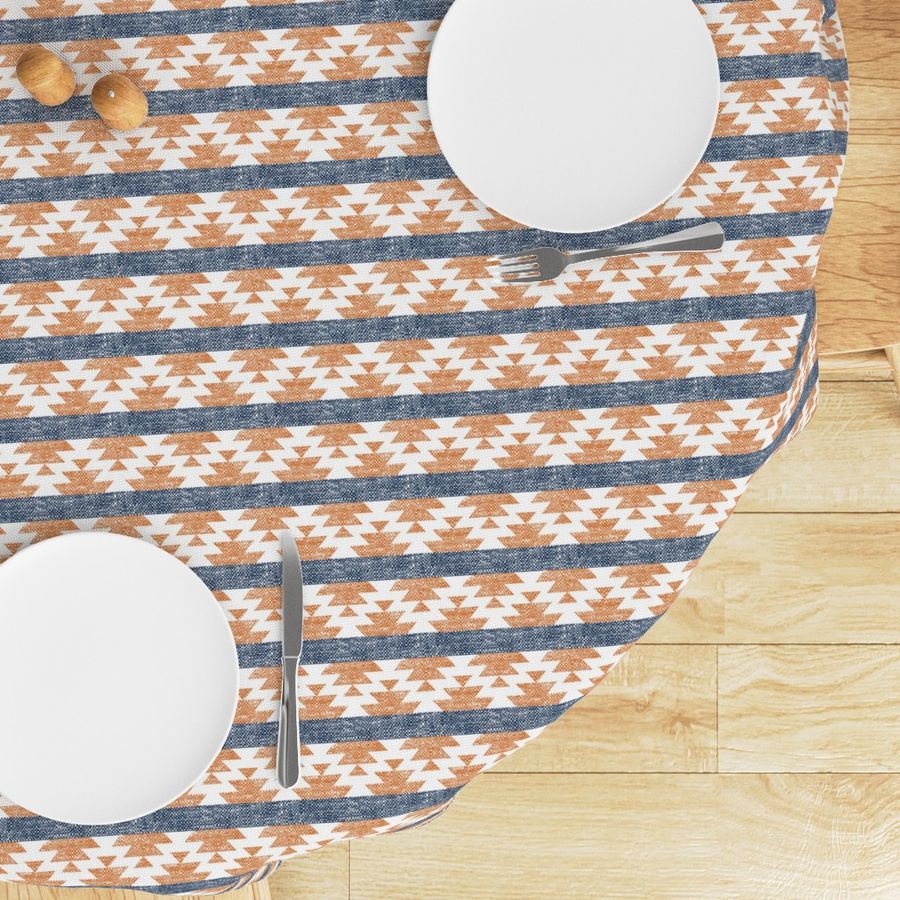 HOME_GOOD_ROUND_TABLE_CLOTH