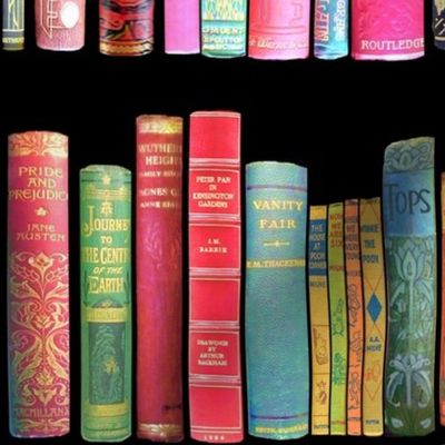  Antique Books // Vintage Bookshelf/ victorian