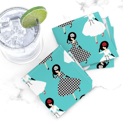 HOME_GOOD_COCKTAIL_NAPKIN