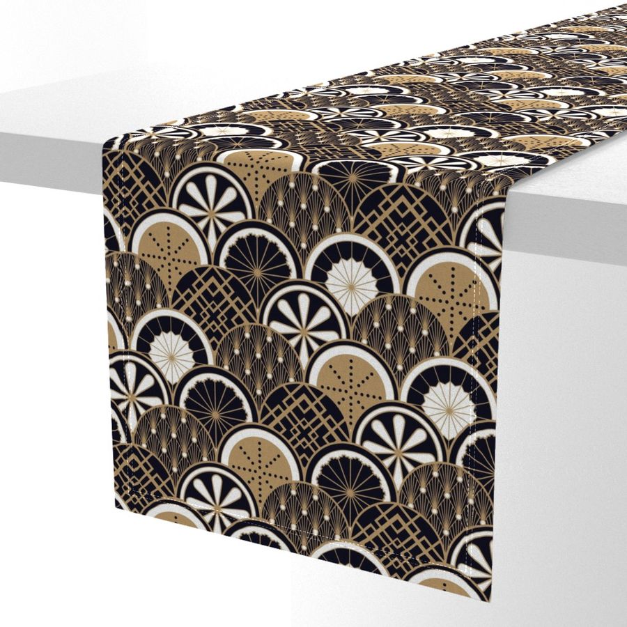 HOME_GOOD_TABLE_RUNNER