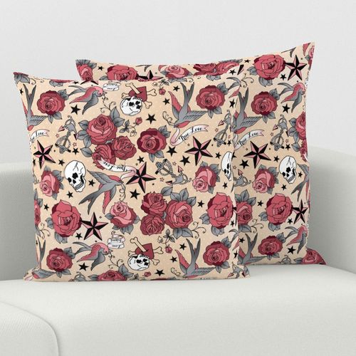 HOME_GOOD_SQUARE_THROW_PILLOW