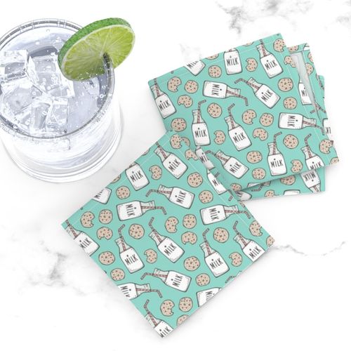 HOME_GOOD_COCKTAIL_NAPKIN