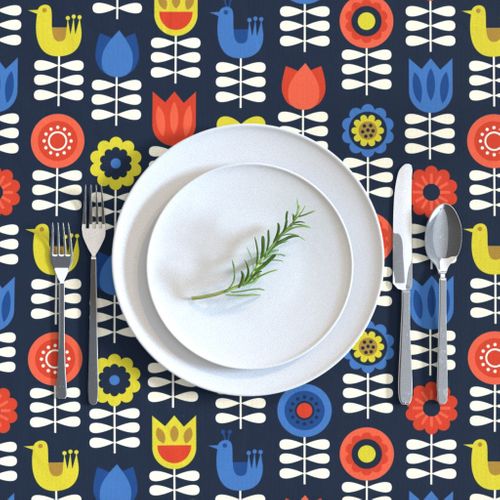 HOME_GOOD_RECTANGULAR_TABLE_CLOTH