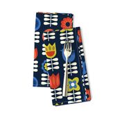 scandinavian floral navy LG