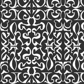 ARABESQUE White on Black