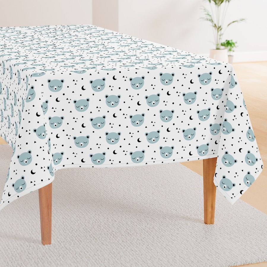 HOME_GOOD_RECTANGULAR_TABLE_CLOTH