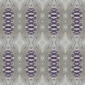 Jacaranda_Fence_Diamonds_Pattern