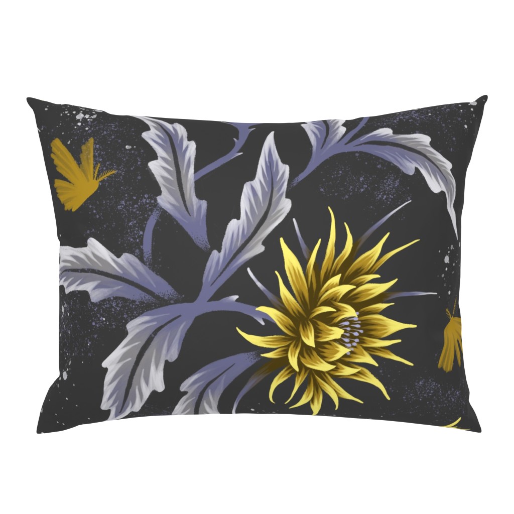 Queen of the Night - Grey / Yellow - Large Scale - Andrea Muller