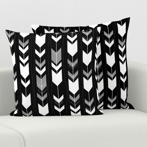 HOME_GOOD_SQUARE_THROW_PILLOW