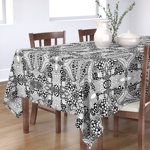 HOME_GOOD_RECTANGULAR_TABLE_CLOTH