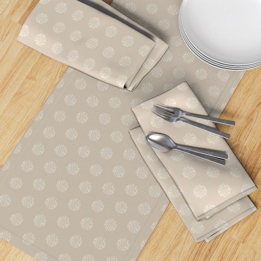 HOME_GOOD_TABLE_RUNNER