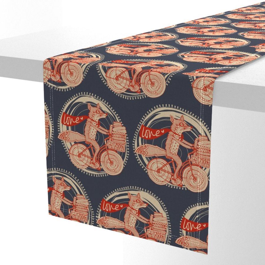 HOME_GOOD_TABLE_RUNNER