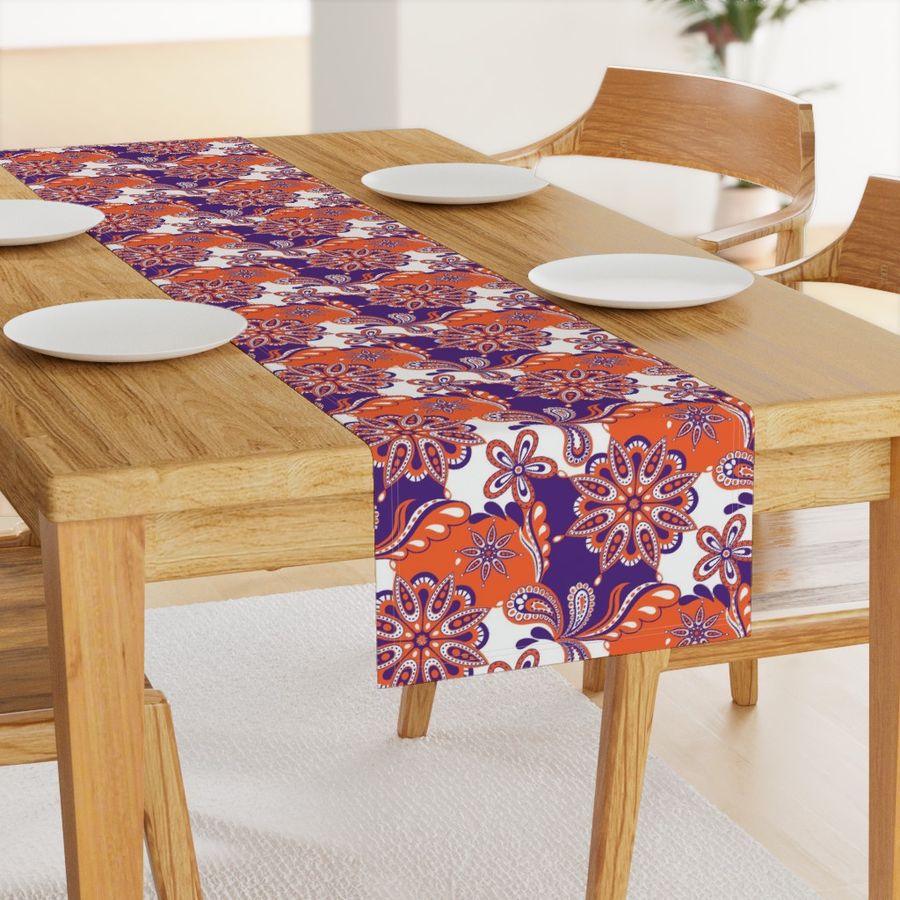 HOME_GOOD_TABLE_RUNNER