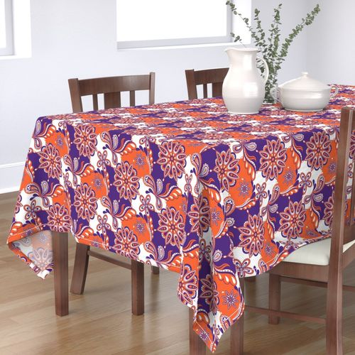 HOME_GOOD_RECTANGULAR_TABLE_CLOTH