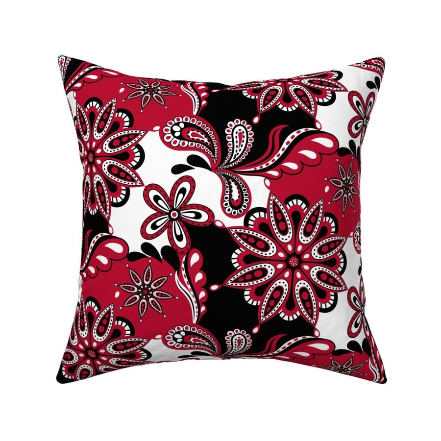 HOME_GOOD_SQUARE_THROW_PILLOW