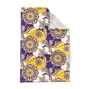 Purple and yellow team color Paisley mandala